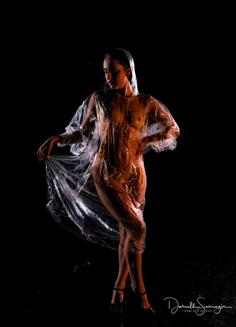 fans asiatiques maigres uniquement jolis nus images