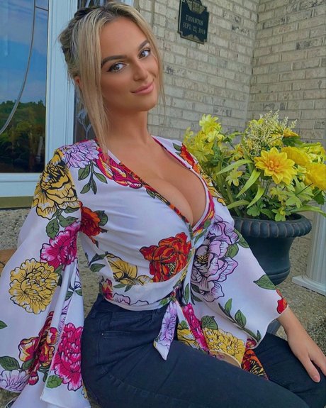 entraînement en salle de sport uniquement pour les fans xxx exclusif des photos