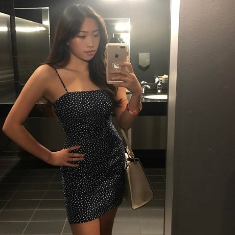 Kara Chan star du porno xxx photos