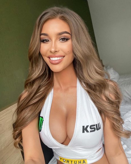 bbw épais uniquementfans adulte parfait img