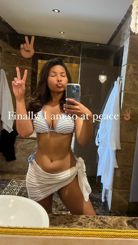 Steph Esther étoile sexy photos