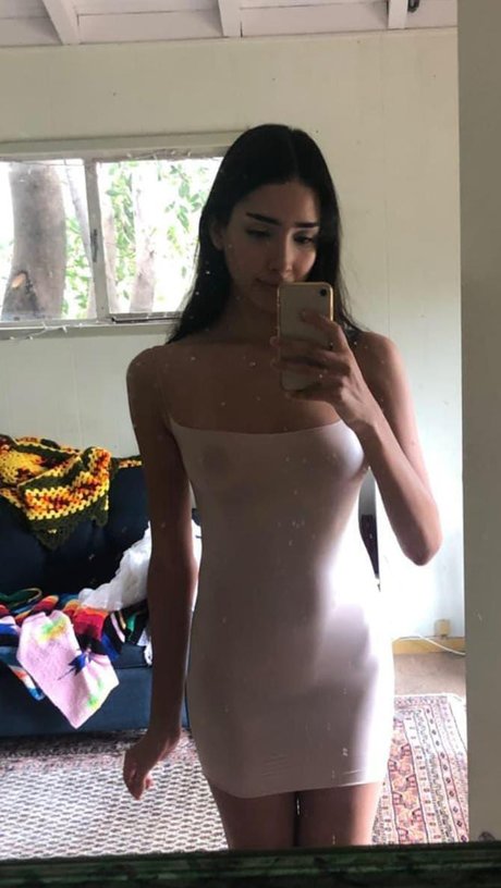 Zion Moreno modèle meilleur images