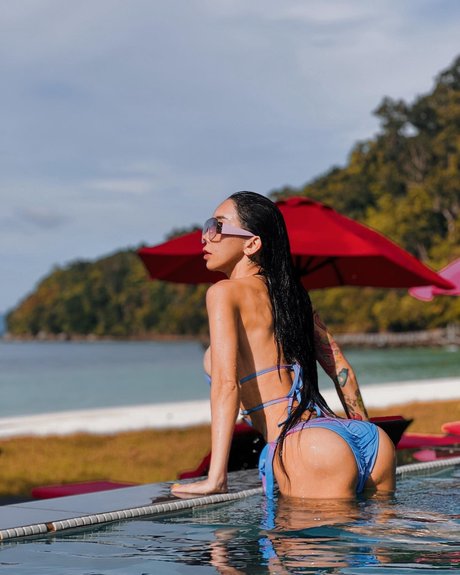 Leng Yein star du porno parfaite collection