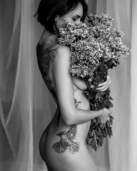 Natali kolibri modèle sexy galeries