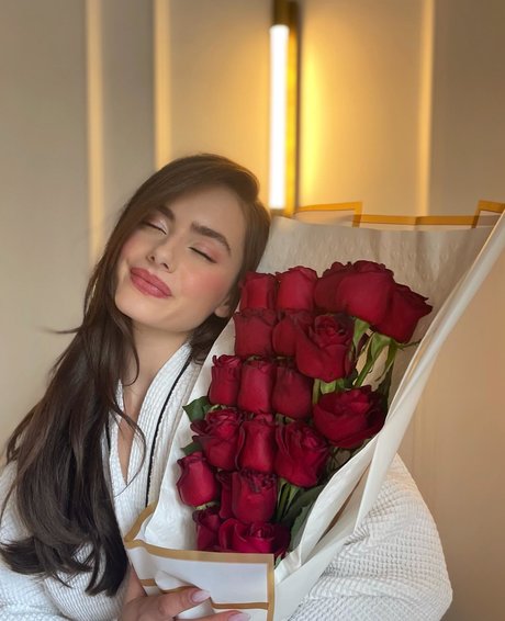 Yael Shelbia art de star du porno galerie