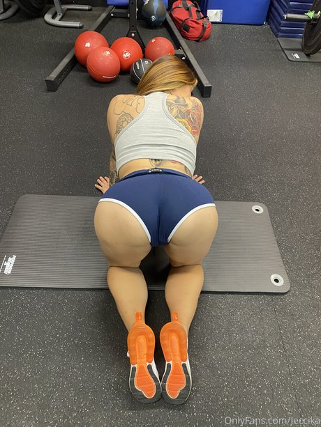 Jeccika haut modèle collection