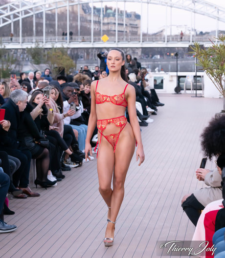 Olivia James Baird_ modèle meilleur photo