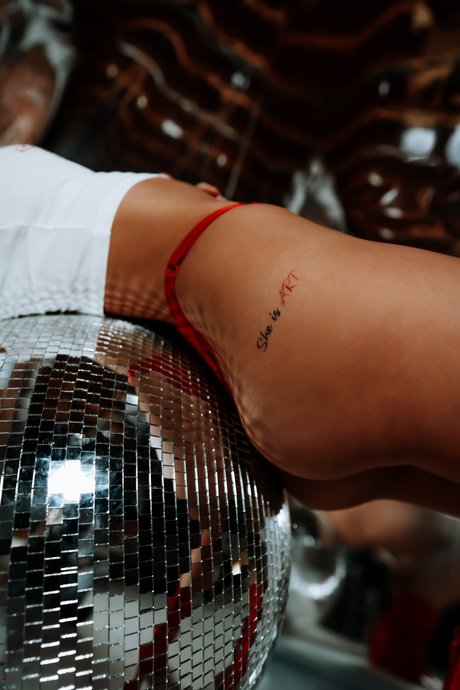 Karli Karberg jolie star du porno image