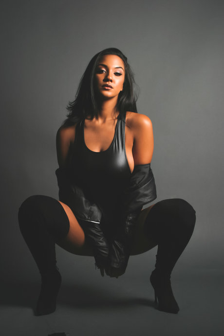 Kayla Vasquez étoile de l'art galeries