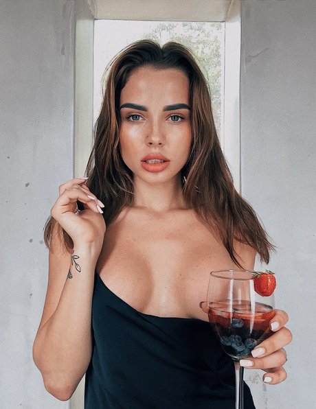 Starla Love belle étoile image