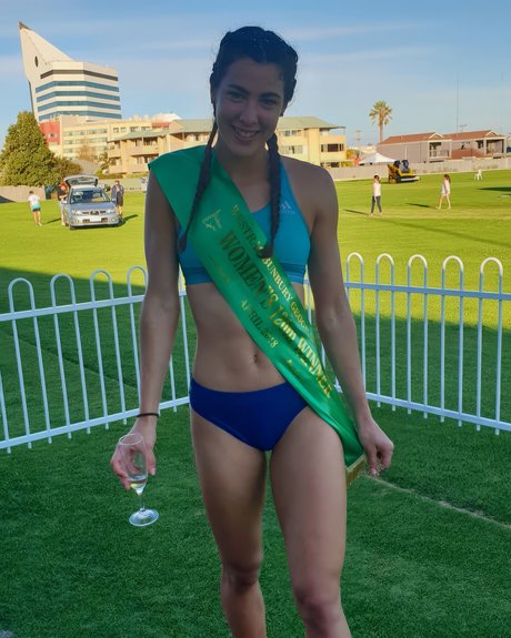 Alanah Yukich_ meilleur modèle images