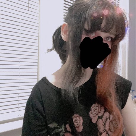 Feiirain actrice pornographique galeries