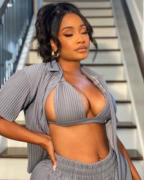 Jazzmine Jackson star du porno belle photo