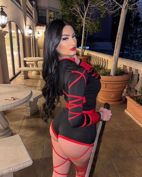 Diana Malchanovich_ star du porno en haute qualité image