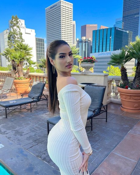 Diana Malchanovich_ modèle xxx des photos