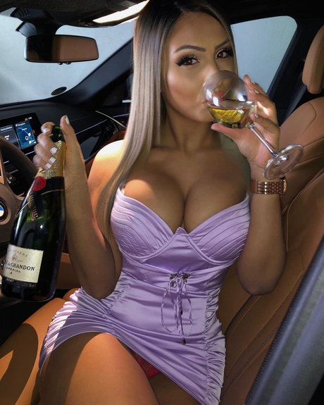 Vasilka Vazzzlegramm star du porno gratuite collection