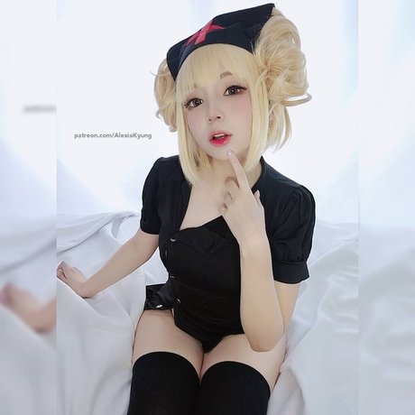 Alexia Kyung actrice pornographique collection