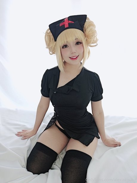 Alexia Kyung top star galerie