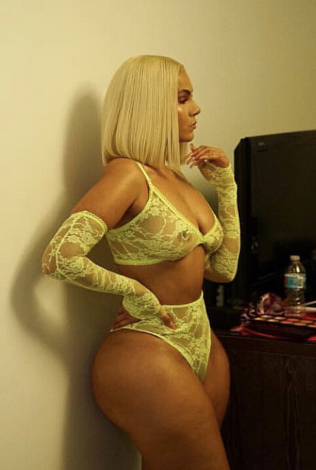 Amirah Dyme actrice sexy galeries