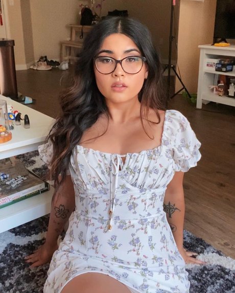 grands fans de milf uniquement adulte en haute qualité img