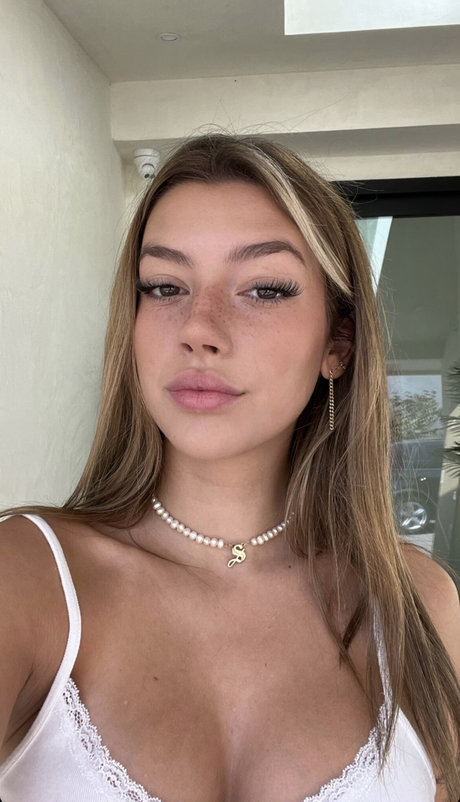 fellation asiatique onlyfans beau meilleur img