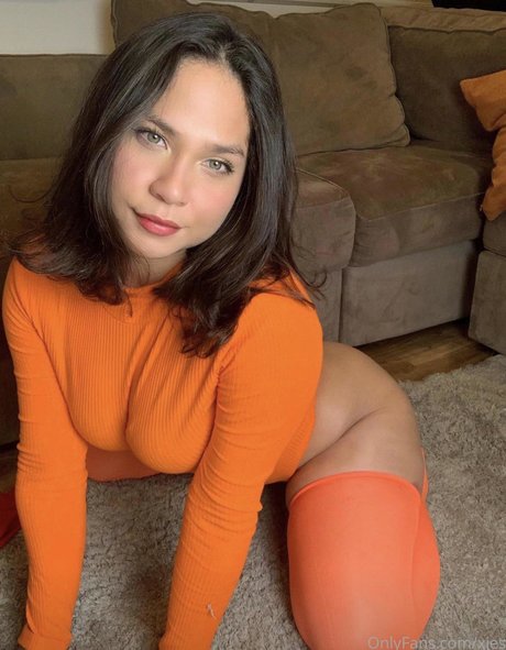 déshabillage onlyfans chaud en haute qualité galerie