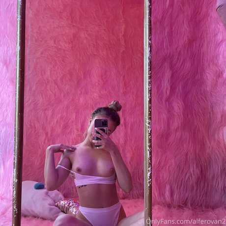 Alferova star du porno belle galeries