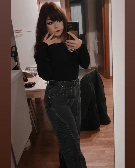 Little Giuli étoile de l'art images