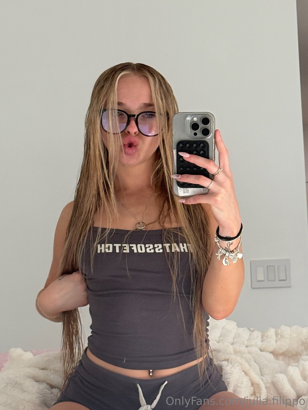 Julia Filippo étoile xxx images