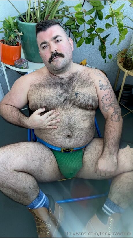 Tonycrawford modèle adulte galeries