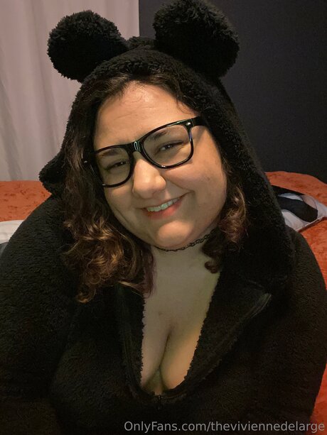 Theviviennedelarge mannequin image