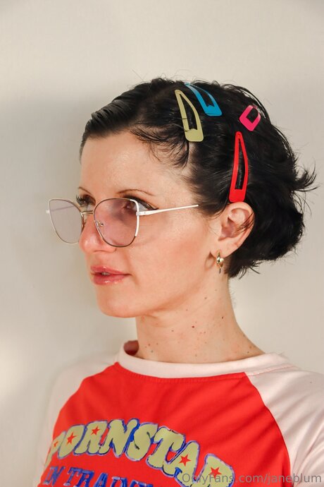 Janeblum modèle sympa image