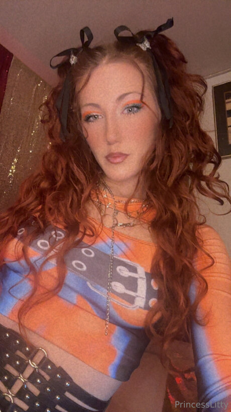 Findomprincess L haut modèle images