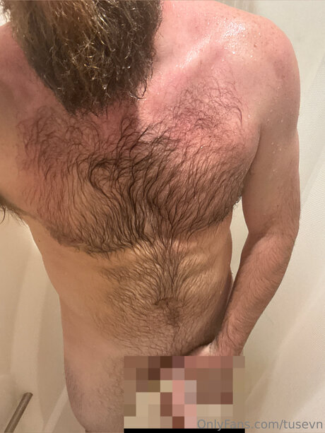 Tusevn joli modèle photo