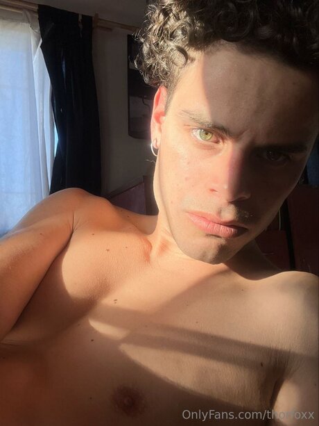 Thorfoxx star pornographique img