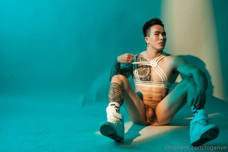 Loganvn star du sexe photos