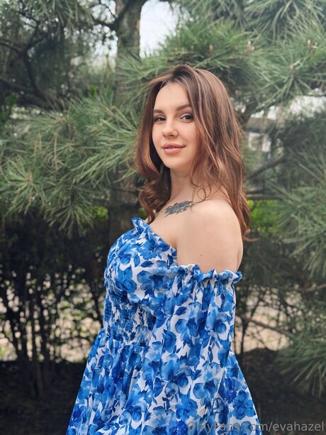 Evahazel actrice hd photos