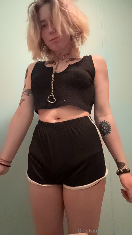 Bailken star du porno hd des photos