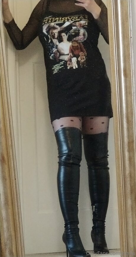 pom-pom girl nue onlyfans la plus belle image