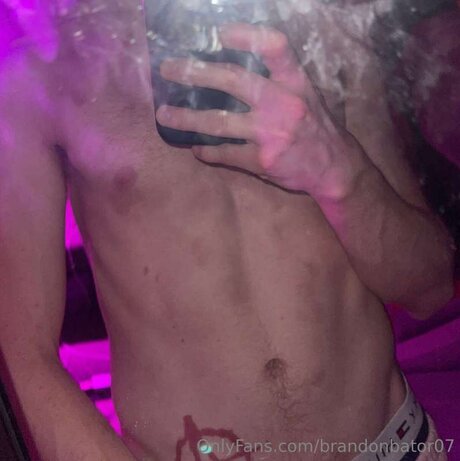 Brandonbator07 star du porno hd archive