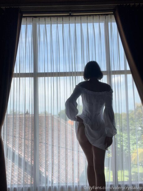 Valerycrystalvip star érotique archive
