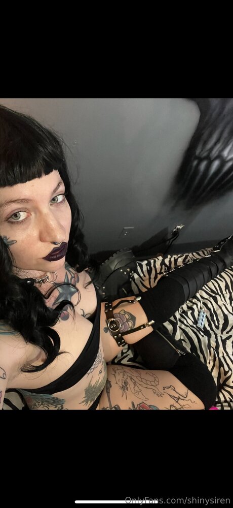 Shinysiren star exclusive image