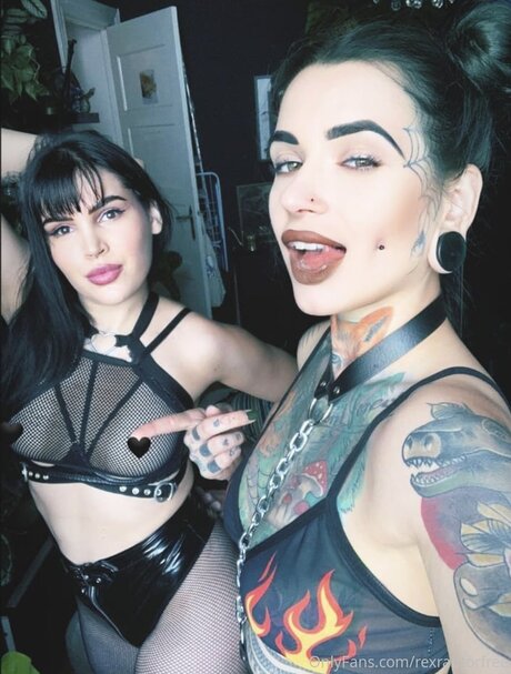 Rexraptorfree modèle adulte images