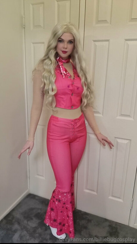 Billiebugcosplay modèle adulte images