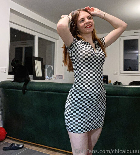 Chicalouuu étoile sexy galeries