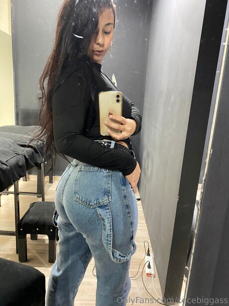 Cecebiggass étoile gratuite image