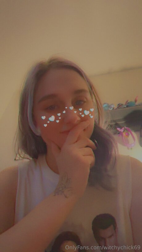 Witchychick69 star du porno gratuit archive