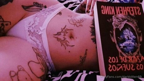 Milita Milita haut modèle photos