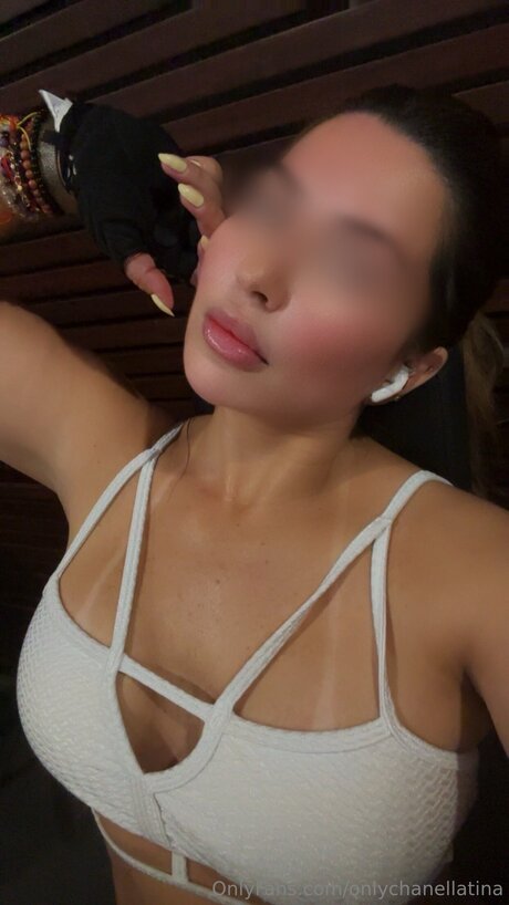 Onlychanellatina modèle exclusif galeries