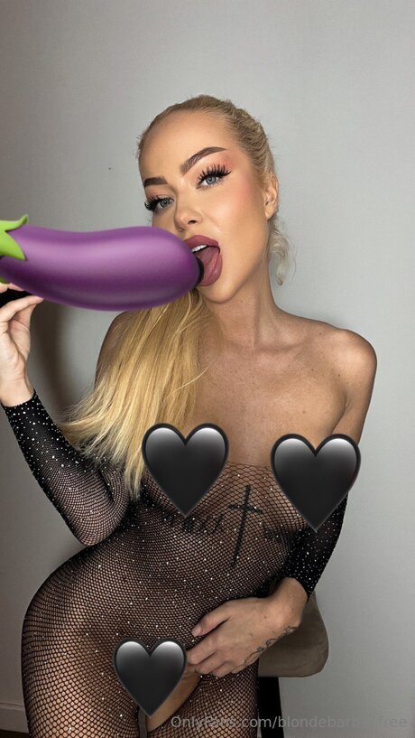 Blondebarbie Free star pornographique galerie